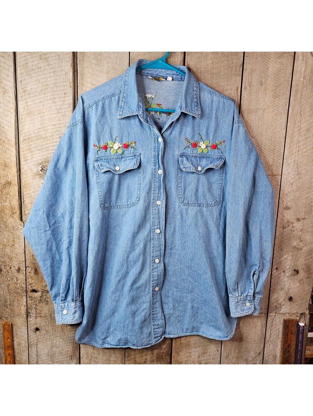 American Rave Women's XL Denim Shirt Floral Embroidered Long Sleeve Button Up
